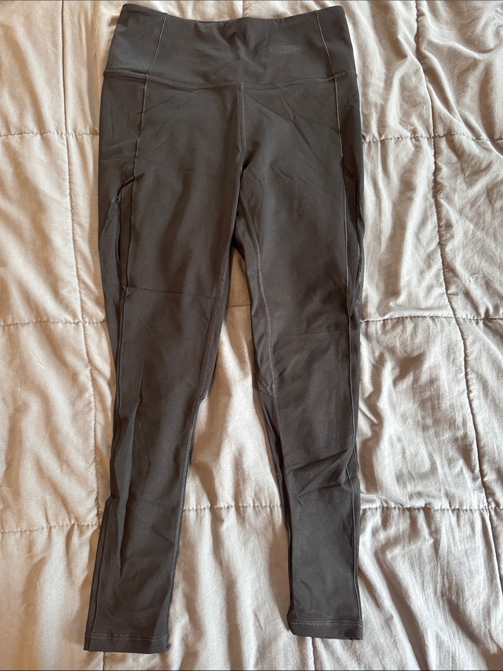Victoria's Secret Black High-Waist Leggings with Side Pockets